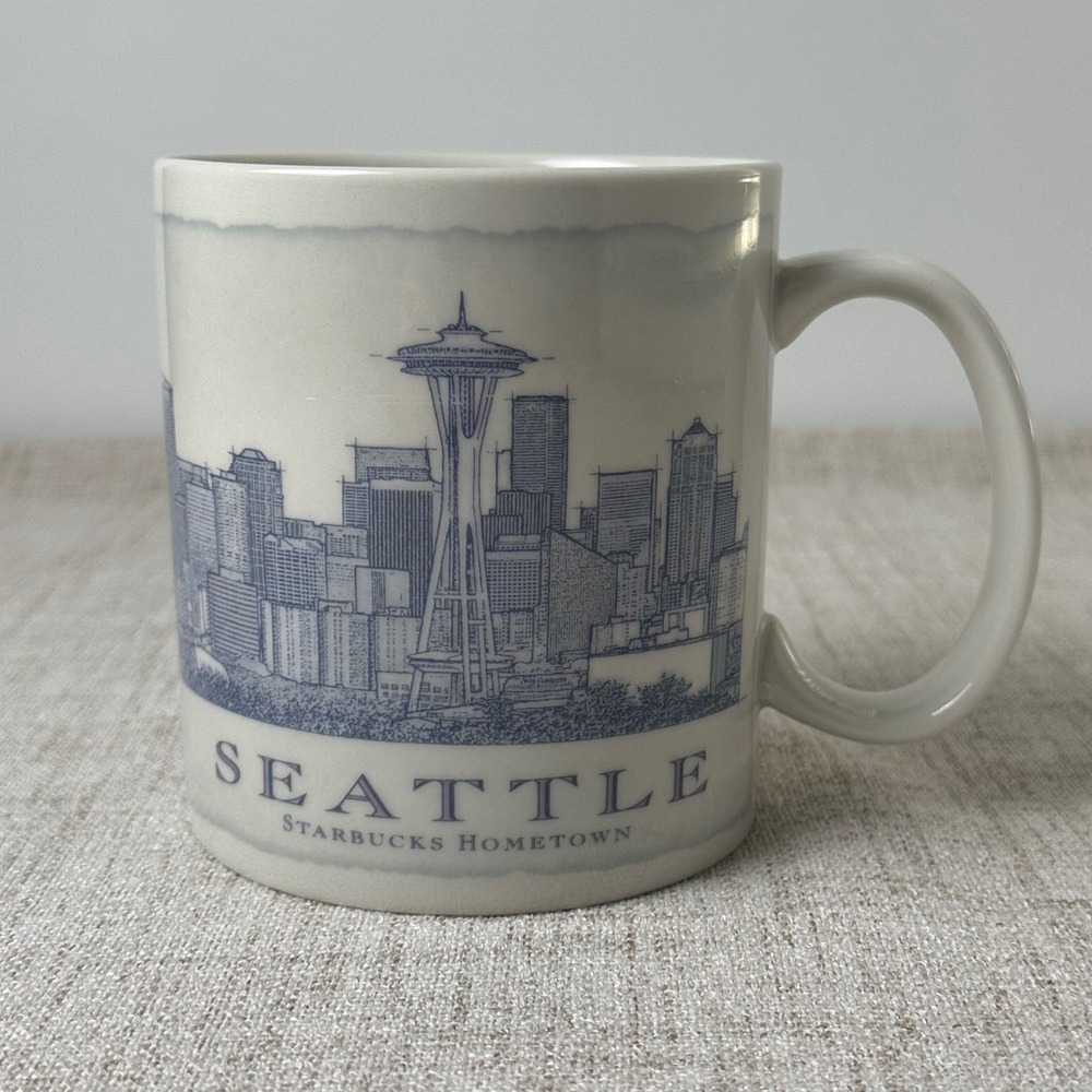2011 Starbucks Seattle Hometown Architectural Series Space Needle Mug